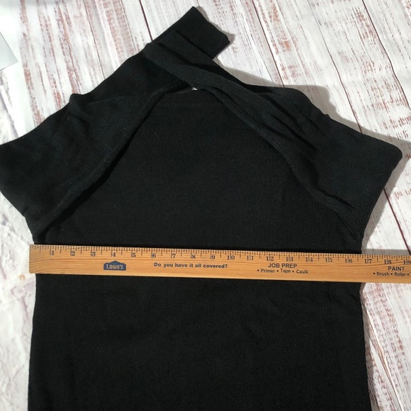 Elegant Black Turtleneck Neck Cozy Sweater size Large - Picture 6 of 9